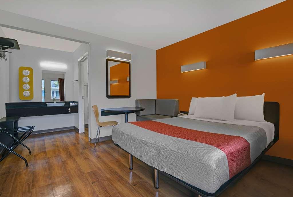 Motel 6-Marina, Ca - Monterey Room photo