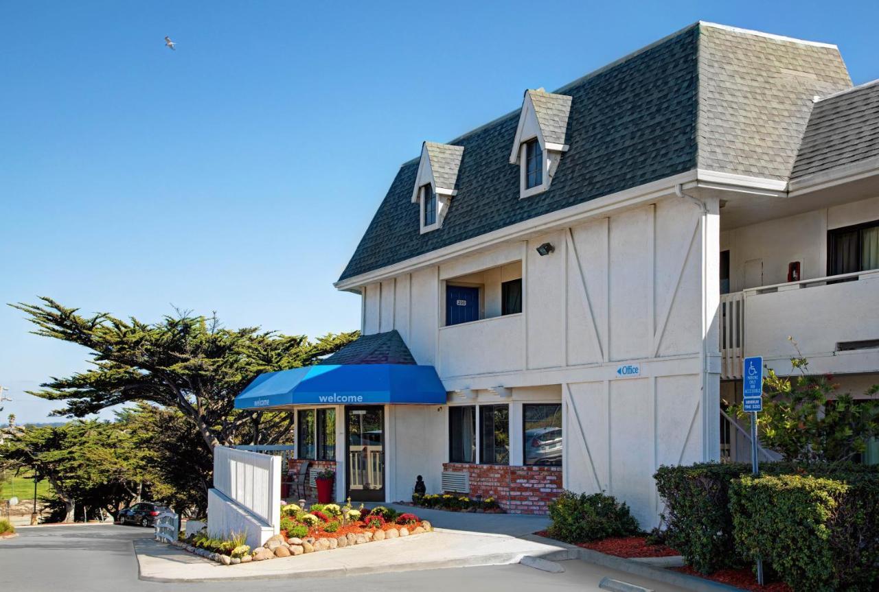 Motel 6-Marina, Ca - Monterey Exterior photo